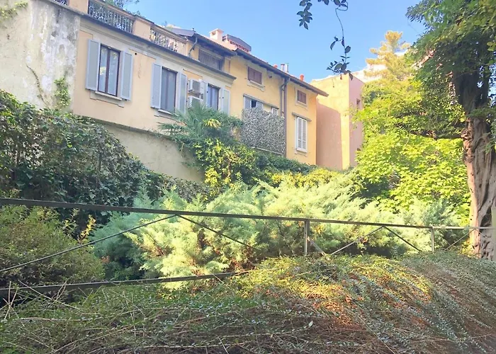 San Babila - Luxury Milanese Apartment